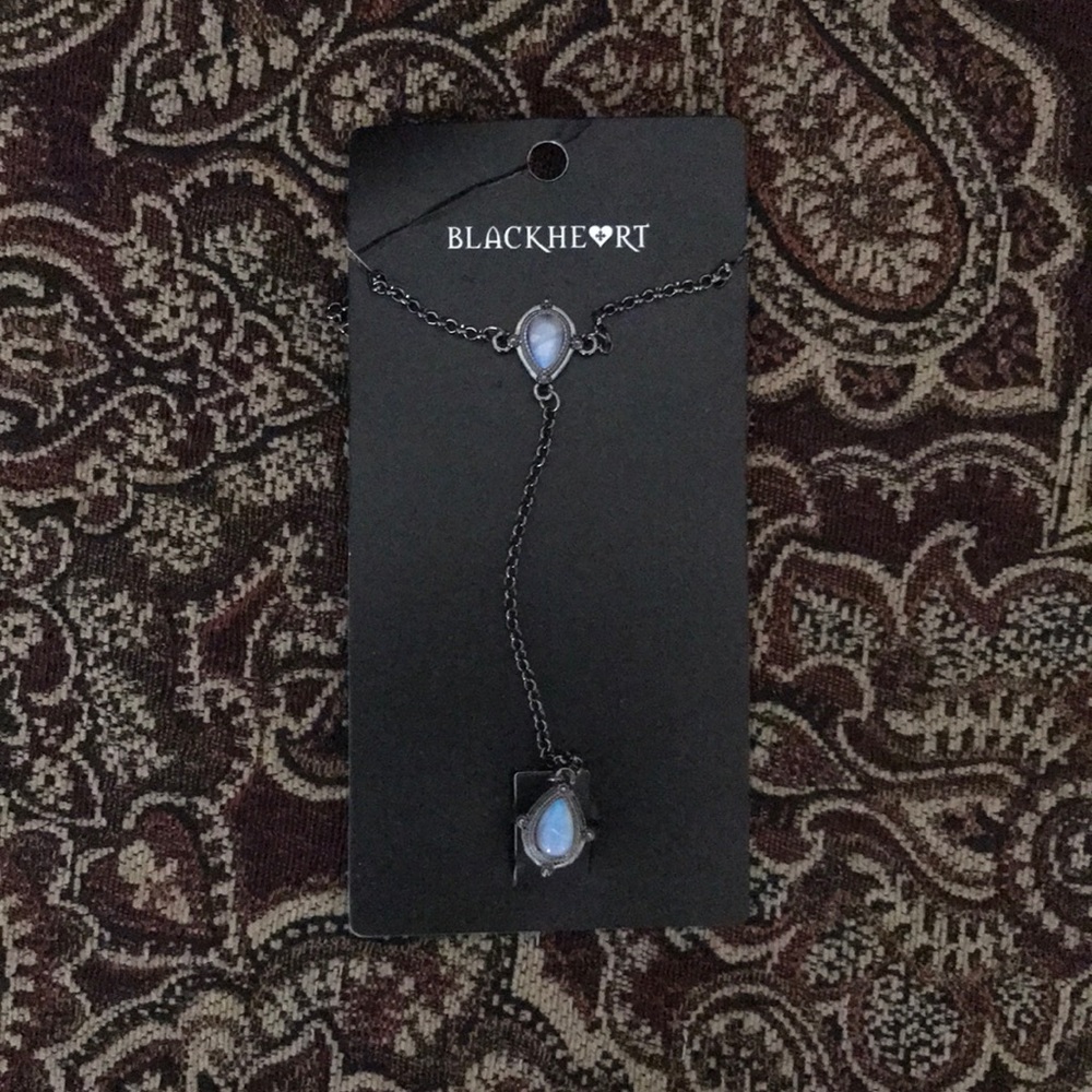 Blue Opal Hem Handring.